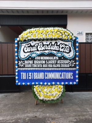 Papan Bunga Duka di Kotamatsum Iii